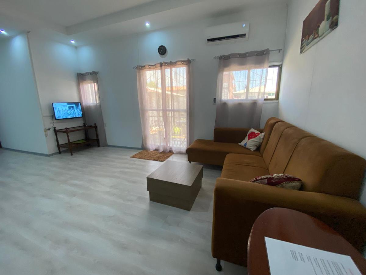 City Appartementen New Nickerie - 4-6P Nieuw Nickerie エクステリア 写真